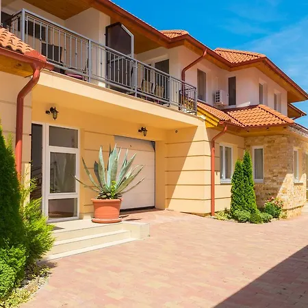 Apartman Andi *
