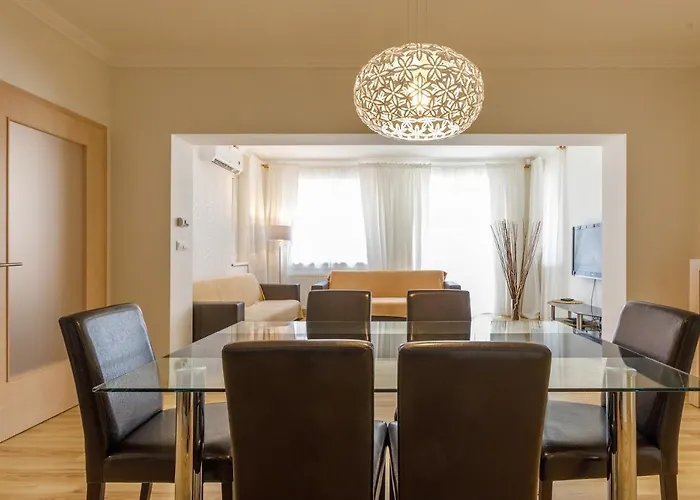 Andi * ヘーヴィーズ