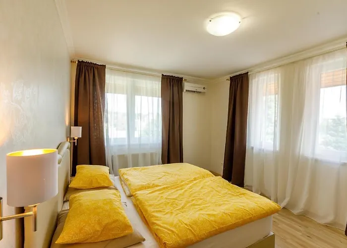 Andi Apartment
