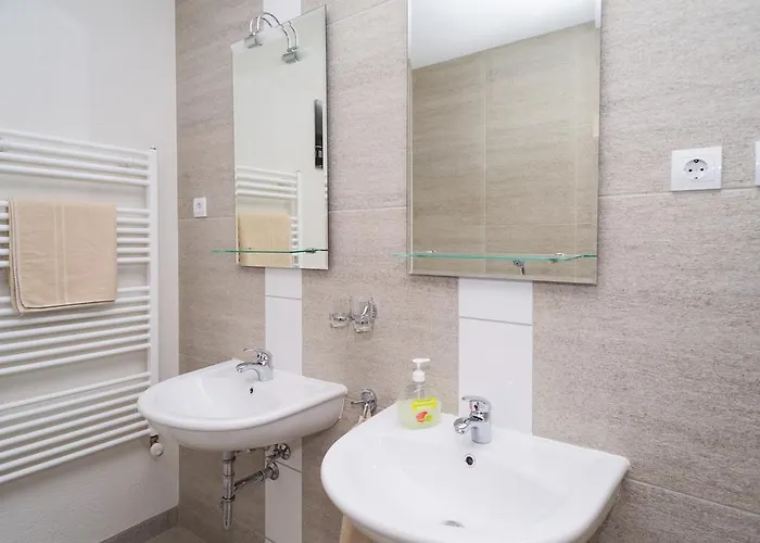 Andi ヘーヴィーズ